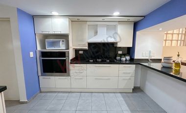 Casa en Condominio en Renta en San Jerónimo Lídice. Tu refugio privado con Jardín, Terraza y Conectividad.