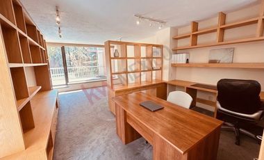 Casa en Condominio en Renta en San Jerónimo Lídice. Tu refugio privado con Jardín, Terraza y Conectividad.