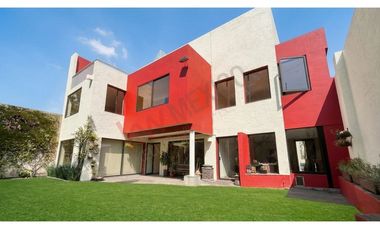 Casa en Condominio en Renta en San Jerónimo Lídice. Tu refugio privado con Jardín, Terraza y Conectividad.