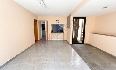 Casa en Condominio en Renta en San Jerónimo Lídice. Tu refugio privado con Jardín, Terraza y Conectividad.