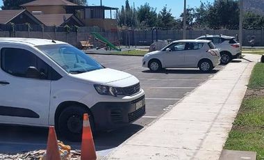Departamento en arriendo c/ estacionamiento en Centro de Machalí