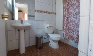 SE ARRIENDA CASA FULL EQUIPADA