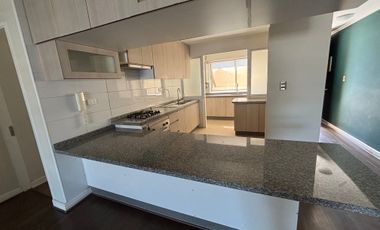 ARRIENDO ESPECTACULAR DEPARTAMENTO 4D