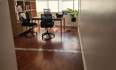 DEPARTAMENTO EN PLENO CENTRO PARA OFICINA