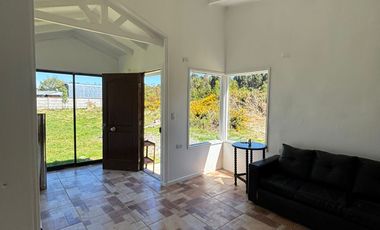 SE ARRIENDAN 2 CABAÑAS SEMIAMOBLADAS EN LAGUNITAS