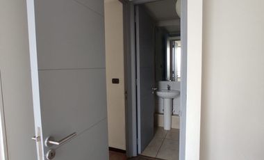 POR VIAJE METRO MACUL DEPTO 2HAB 2BA  EST 2BOD