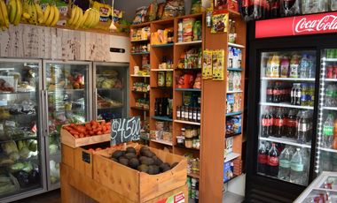 Derecho de Llaves Providencia minimarket  Alto Flujo Metro
