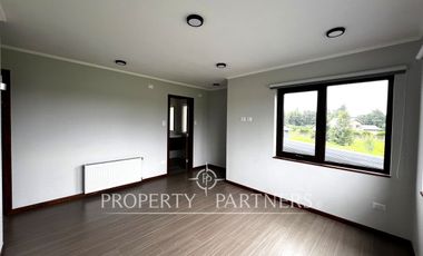 Moderna casa se arrienda a 8 minutos Colegio Alemán, Puerto Varas