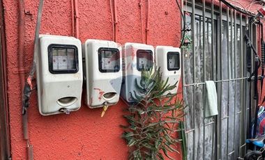 Gran Casa Negocio 5 Deptos. en Quinta Normal