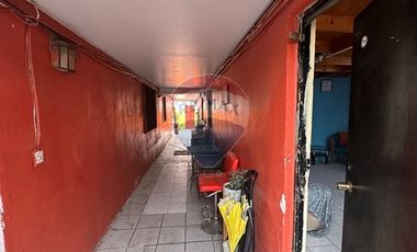 Gran Casa Negocio 5 Deptos. en Quinta Normal