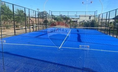 Casa Las Loicas, Colina 3D+4B, Piscina y Jardín