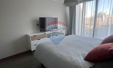 Casa Las Loicas, Colina 3D+4B, Piscina y Jardín