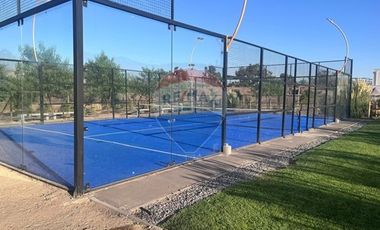 Casa Las Loicas, Colina 3D+4B, Piscina y Jardín