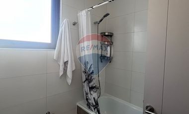 Casa Las Loicas, Colina 3D+4B, Piscina y Jardín