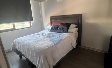 Casa Las Loicas, Colina 3D+4B, Piscina y Jardín