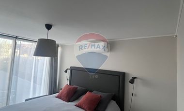 Casa Las Loicas, Colina 3D+4B, Piscina y Jardín