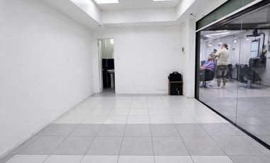 Local Comercial en Galería Stgo. Centro