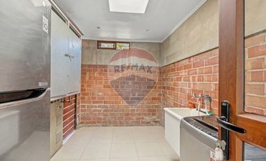 VENTA Casa No perimetral 4D-4B-3E-Piscina