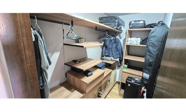 MODERNO - ARRIENDO - VISTA DESPEJADA