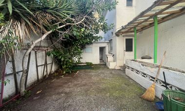 A PASOS DE AV SAN MARTIN