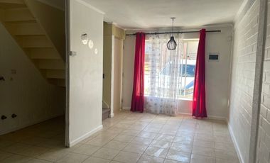 HERMOSA CASA EN CURAUMA