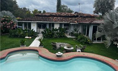 Casa campestre en condominio para la venta en viterbo, Caldas!!!