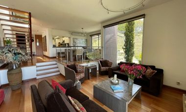 La Calera Espectacular Casa Campestre con Amplios y Verdes Espacios