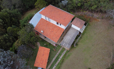 Vende Finca en medio del bosque El Placer-sta Elena