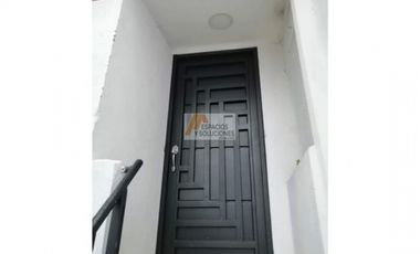 VENTA DE CASA EN EL BARRIO SAN LUIS