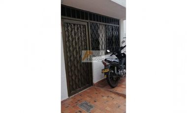 VENTA DE CASA EN EL BARRIO SAN LUIS