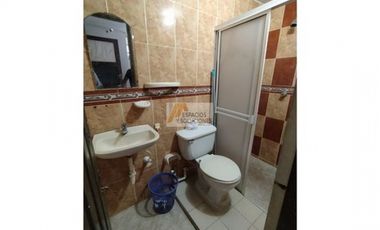 VENTA DE CASA EN EL BARRIO SAN LUIS