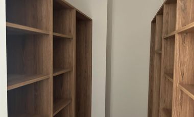 Departamento   4 Ambientes al Frente Piso  8 H  Con gran balcón- General San Martin