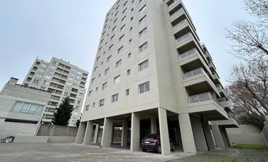 Departamento   4 Ambientes al Frente Piso  8 H  Con gran balcón- General San Martin