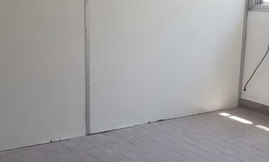 VENTA Oportunidad de inversión monoambiente dividido con cochera en La Plata Centro 8 y 58