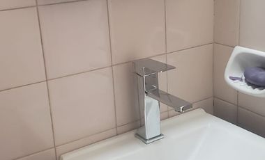 VENTA Oportunidad de inversión monoambiente dividido con cochera en La Plata Centro 8 y 58