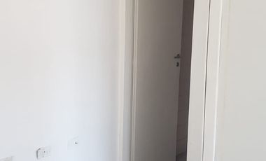 VENTA Oportunidad de inversión monoambiente dividido con cochera en La Plata Centro 8 y 58
