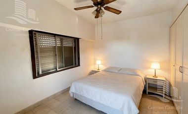 Casa de 3 ambientes con Jardin, Patio, Terraza y Garage en Villa Adelina en Venta