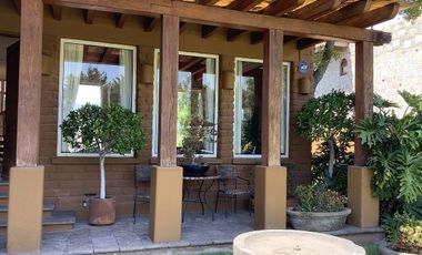CASA EN VENTA LOMAS COUNTRY -UBICACION-PRECIO