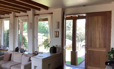 CASA EN VENTA LOMAS COUNTRY -UBICACION-PRECIO