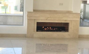RESIDENCIA EN RENTA-LOMAS COUNTRY- CALIDAD