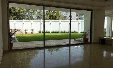 RESIDENCIA EN RENTA-LOMAS COUNTRY- CALIDAD