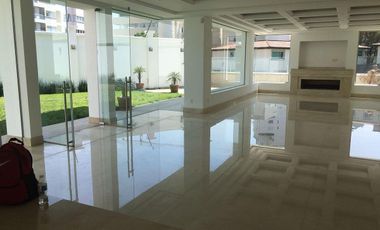RESIDENCIA EN RENTA-LOMAS COUNTRY- CALIDAD