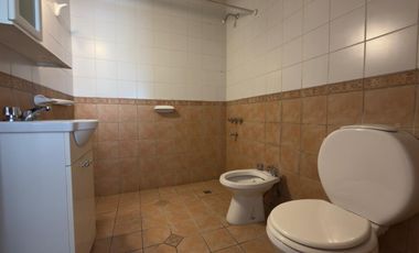 Casa 3 Dorm. con Pileta - B° Arévalo - Cipolletti