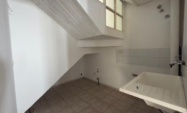 Casa 3 Dorm. con Pileta - B° Arévalo - Cipolletti