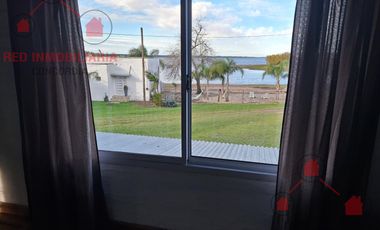 CASA EN VENTA!! sobre lago de Salto Grande