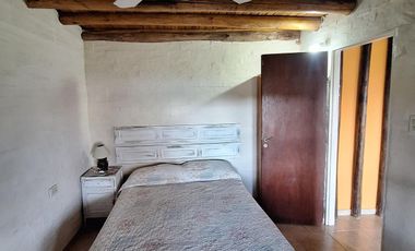 CASA EN VENTA!! sobre lago de Salto Grande
