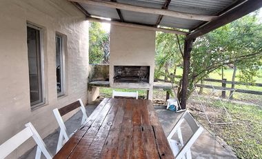 CASA EN VENTA!! sobre lago de Salto Grande