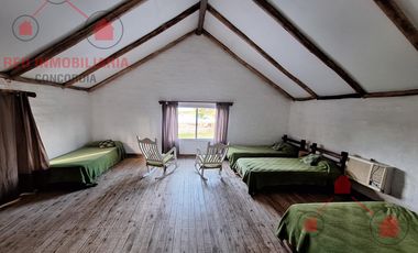 CASA EN VENTA!! sobre lago de Salto Grande