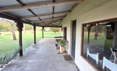 CASA EN VENTA!! sobre lago de Salto Grande