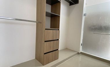 TOWNHOUSE SEMI AMUEBLADO EN RENTA  EN  TEMOZÓN NORTE, CERCA DE UNIV. MARISTA